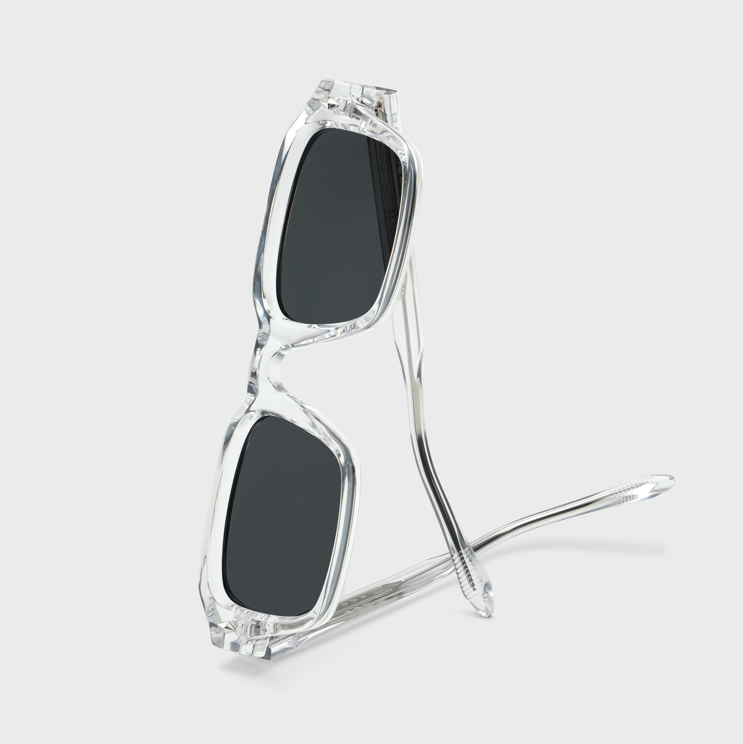 ONYX Sunglasses - CLEAR/BLACK RG619