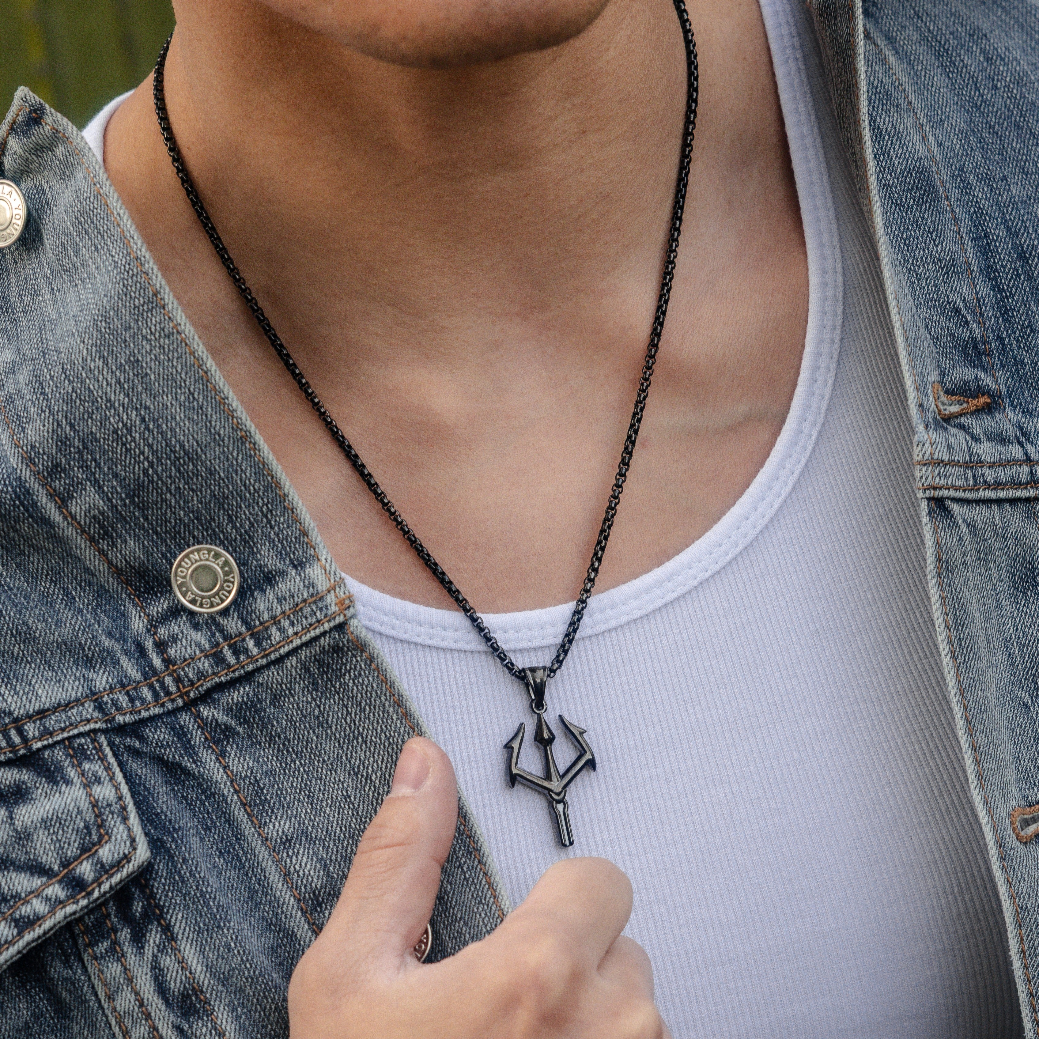 Trident Pendant - Black RG126B