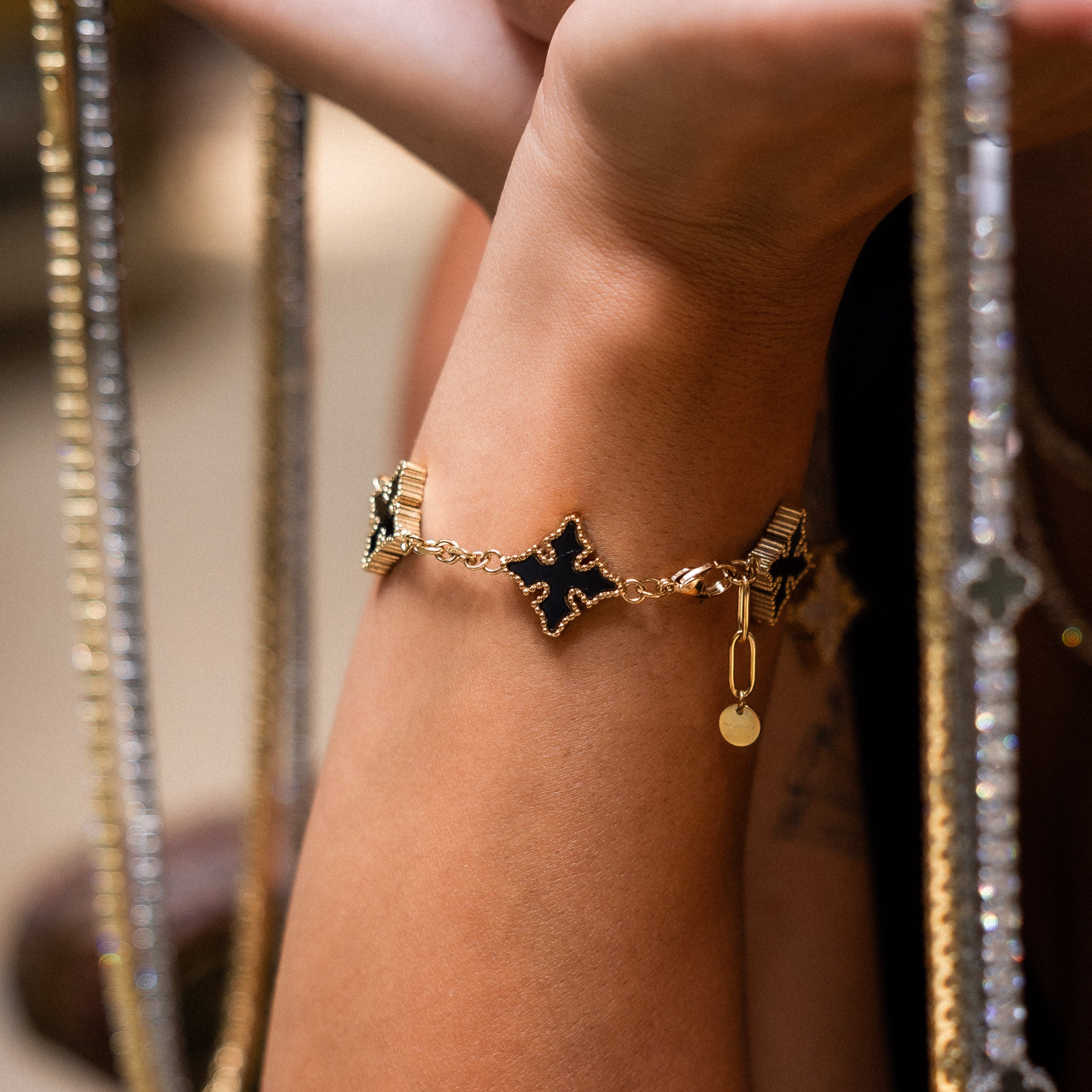 The Van Gothh Bracelet - Gold RG394