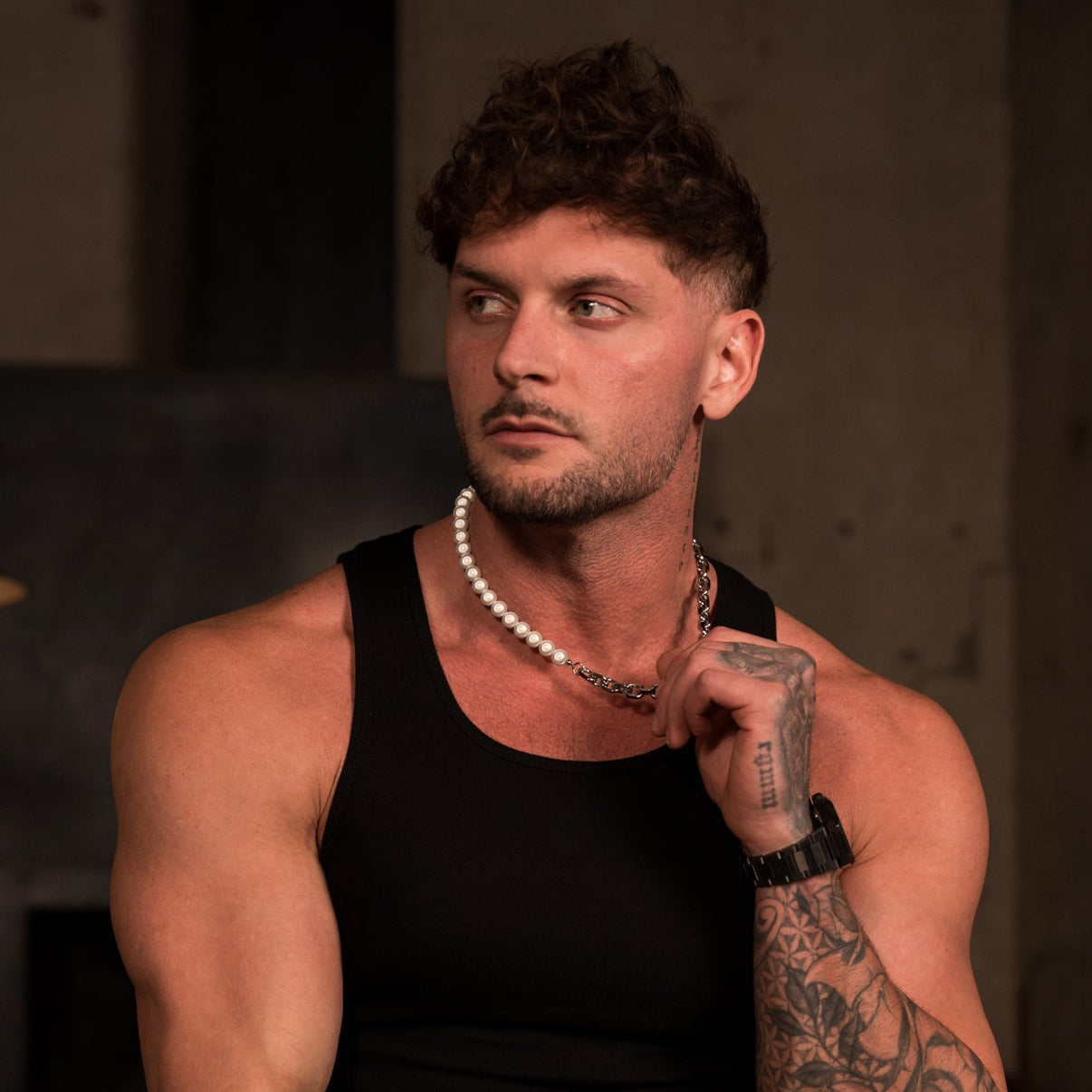 Reflective Pearl Necklace - RG139