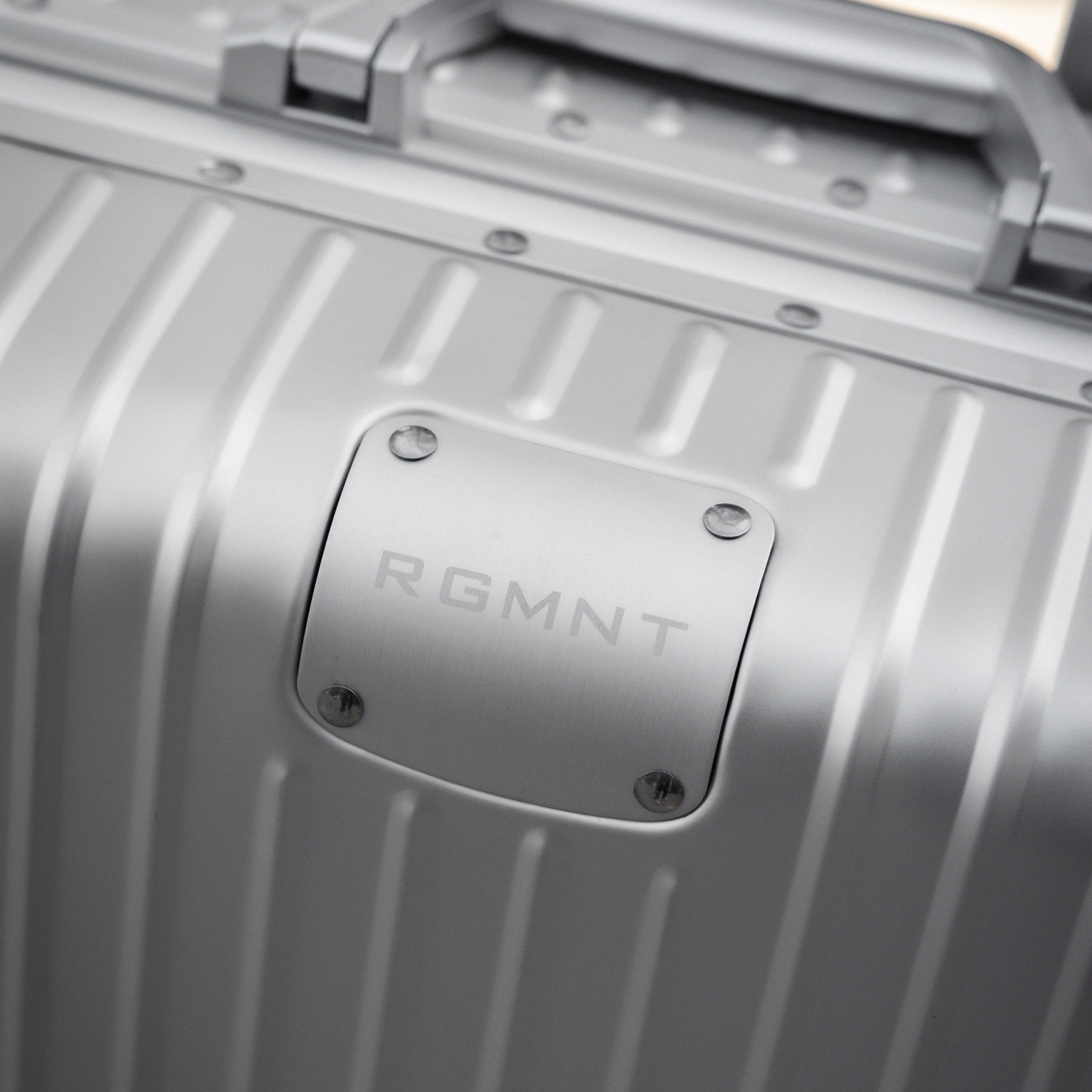 Carry - On Luggage - RG701 - rgmntco