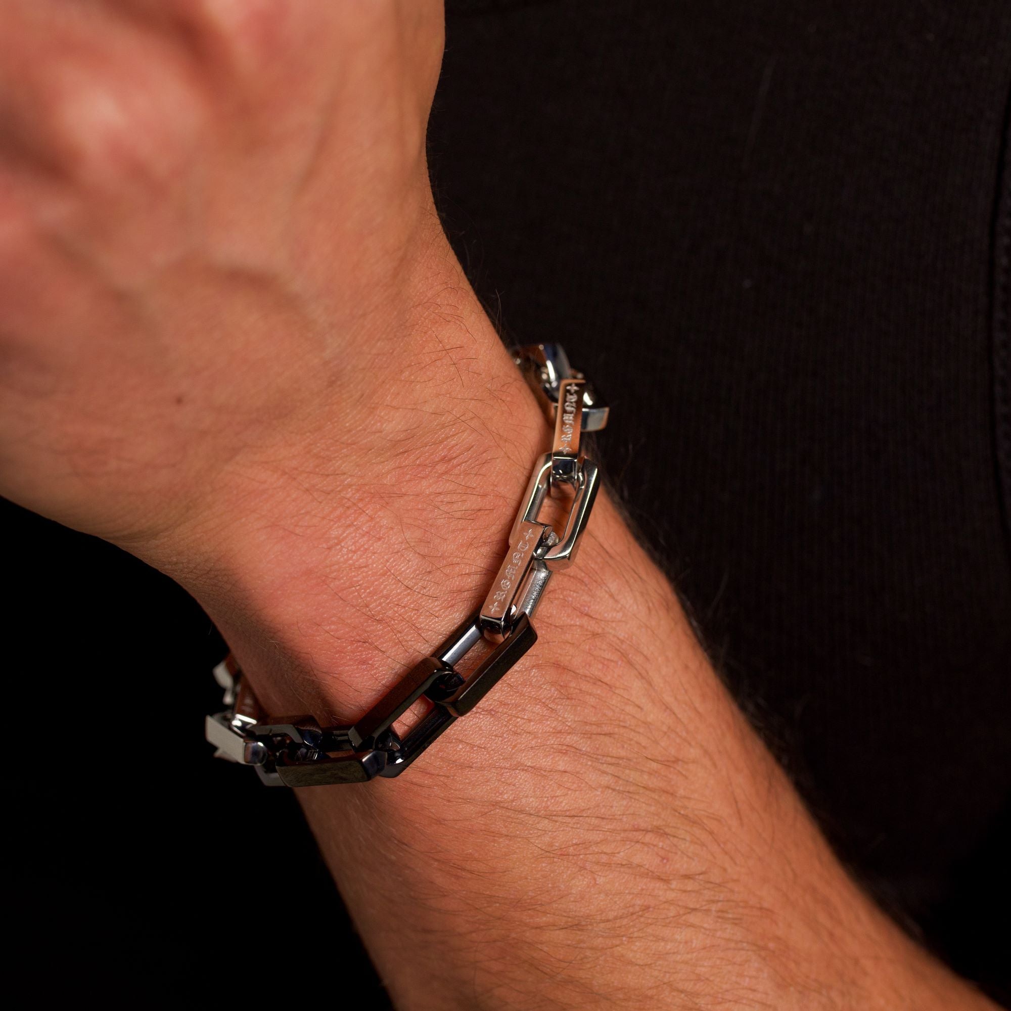 Monogram Link Bracelet - Carbon Silver RG3010 - rgmntco