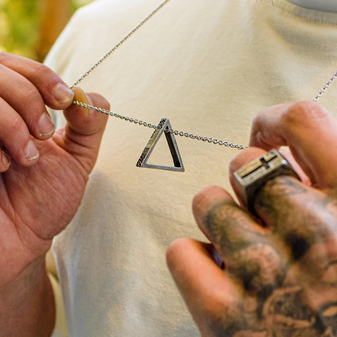 The Coachella Pendant - RG110