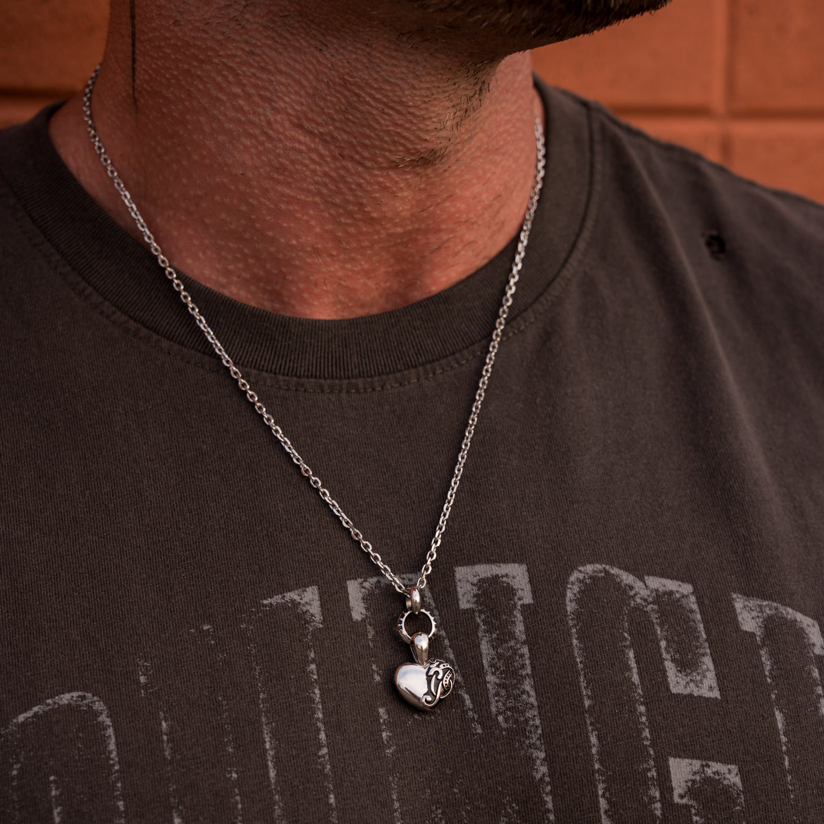 split devotion pendant