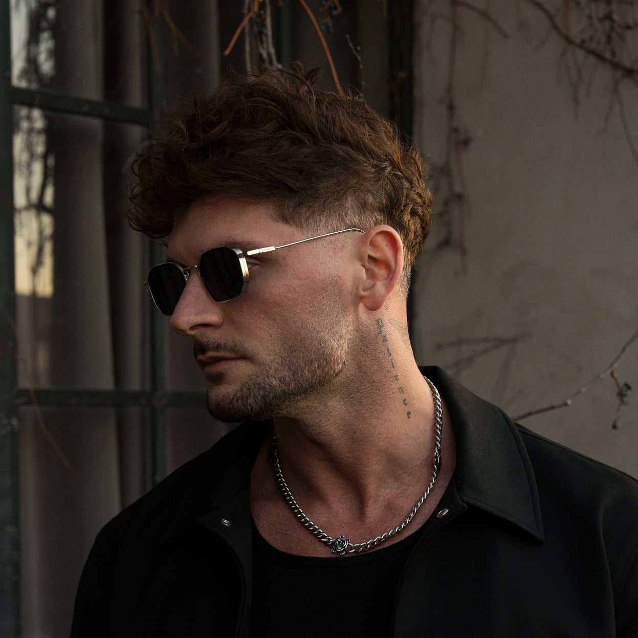 HOLLYWOOD Sunglasses - SLIVER/BLACK RG612