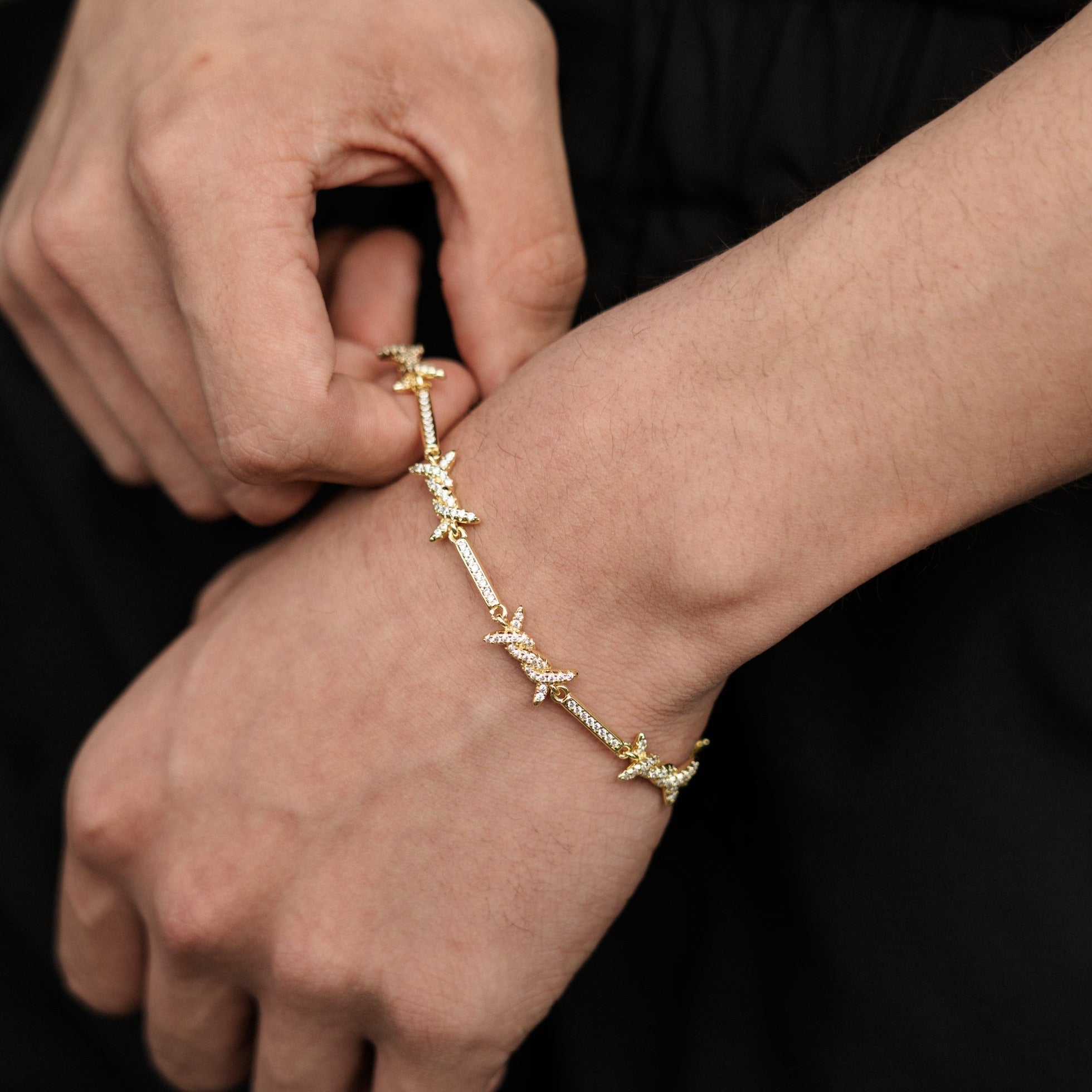 Iced Barbed Wire Bracelet - Gold RG391 - rgmntco