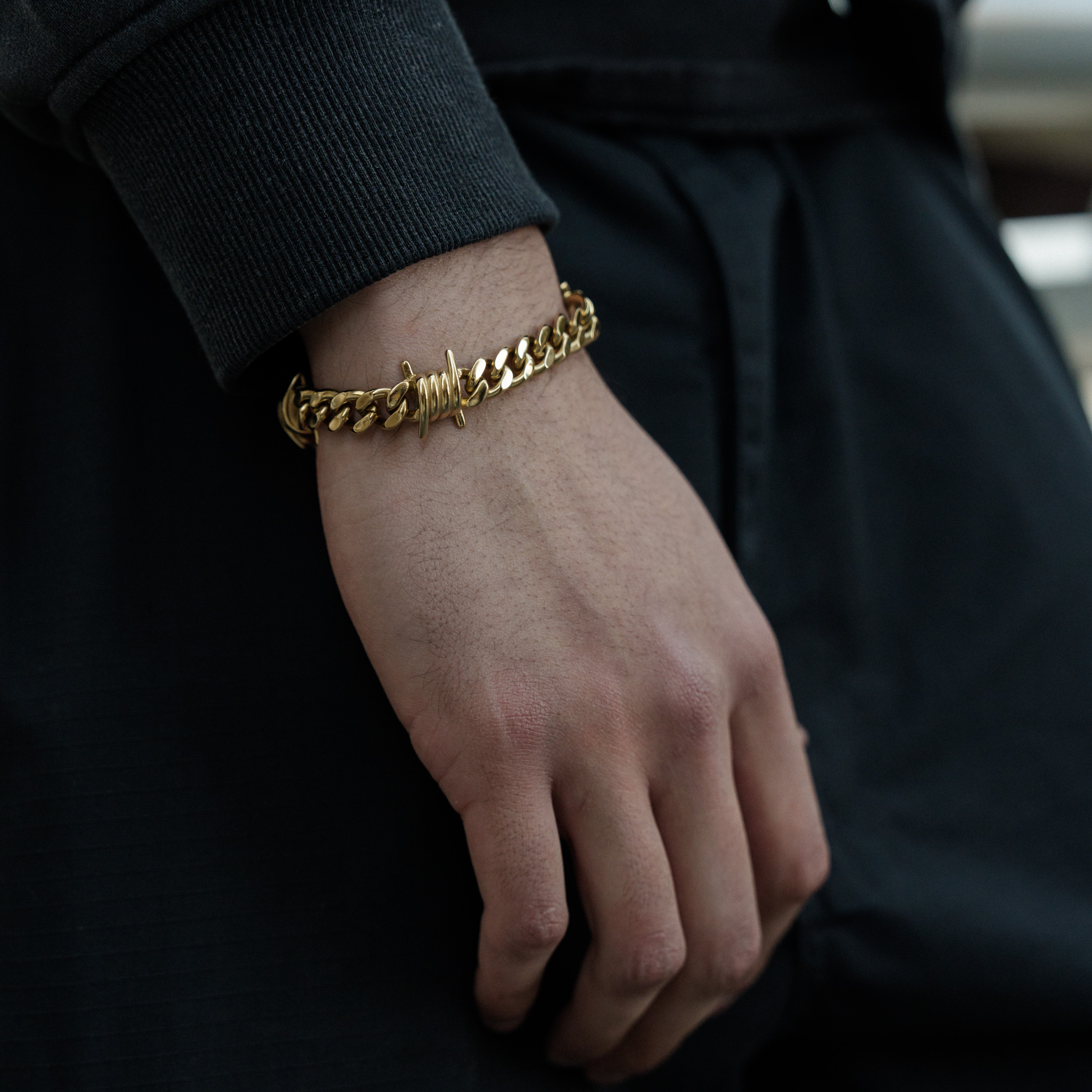 The Barbed Wire Cuban Bracelet - Gold RG398 - rgmntco