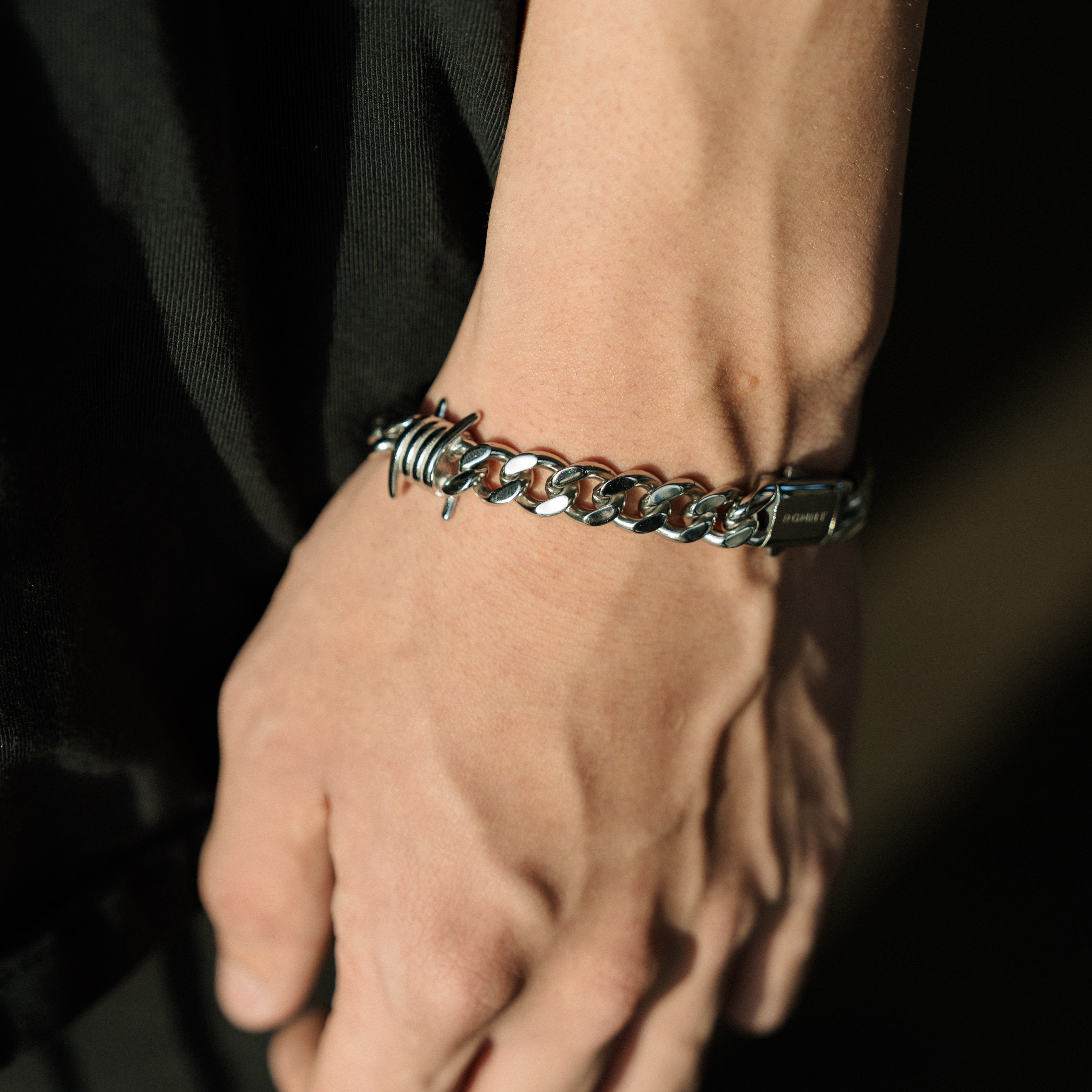 The Barbed Wire Cuban Bracelet - Silver RG397 - rgmntco