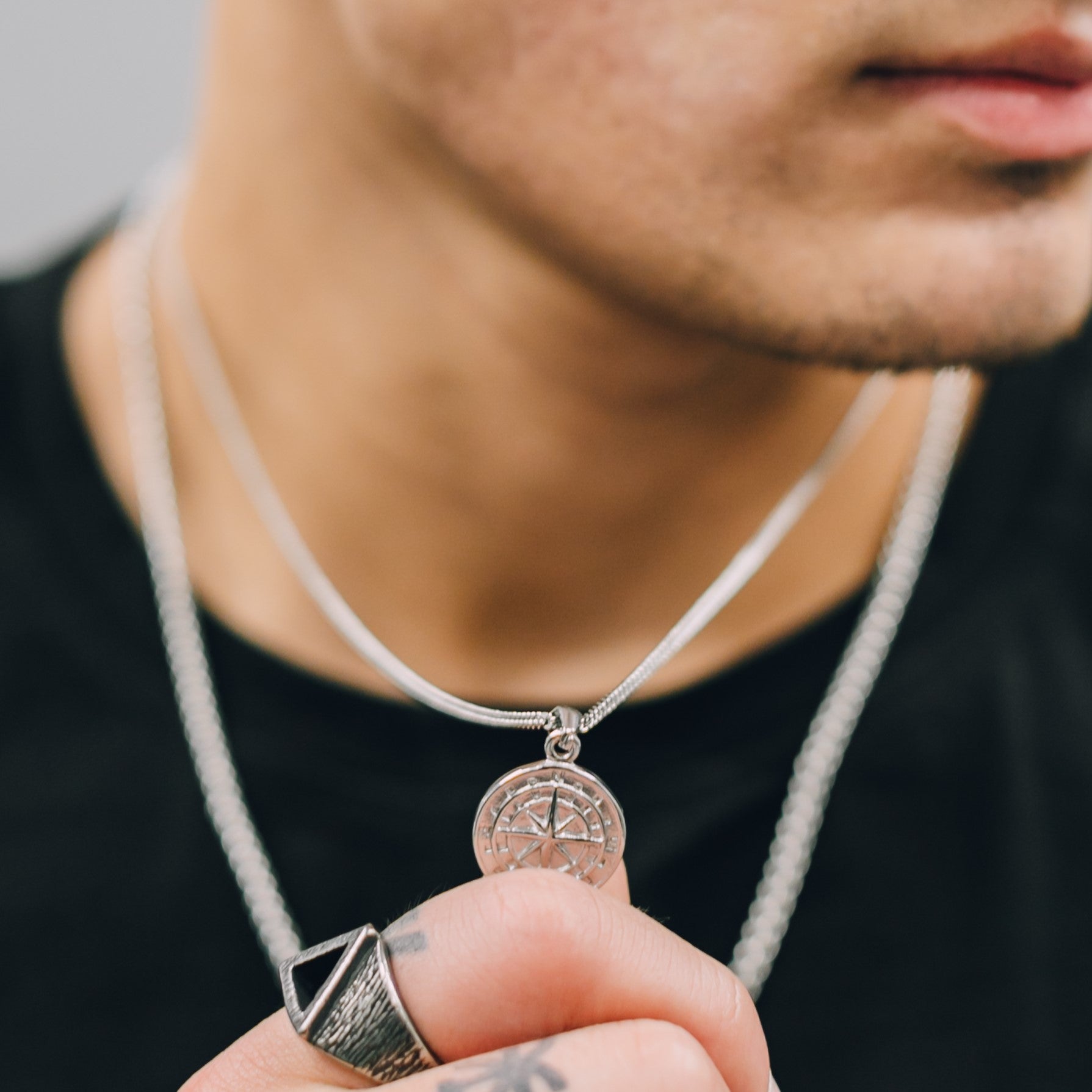 The Compass Pendant - Silver RG148 - rgmntco