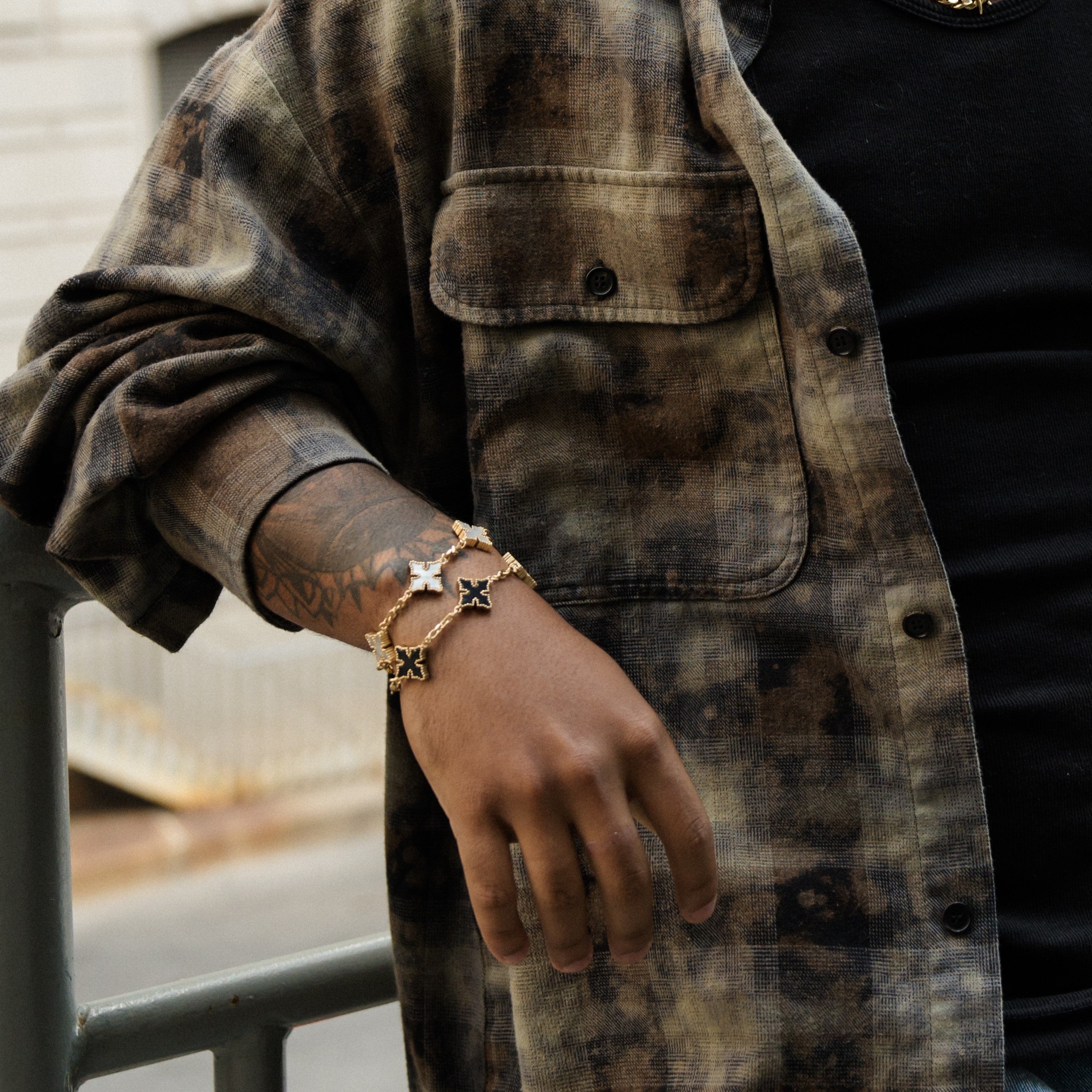 The Van Luste Bracelet - Gold RG396 - rgmntco